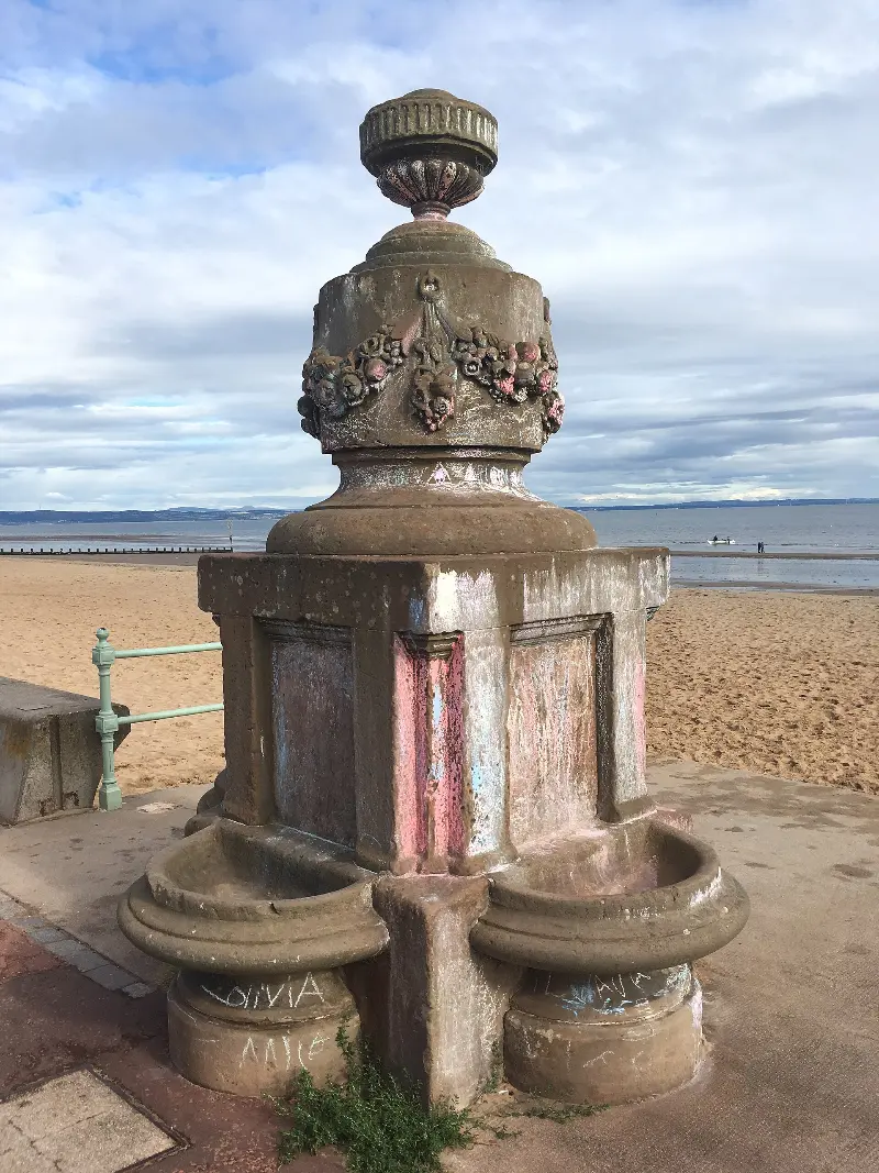 Prince Of Wales Fountain