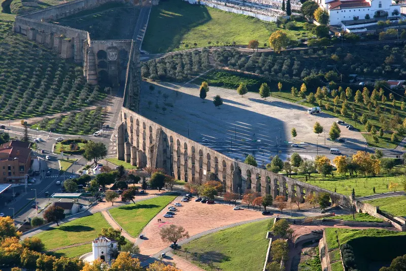 Amoreira Aqueduct
